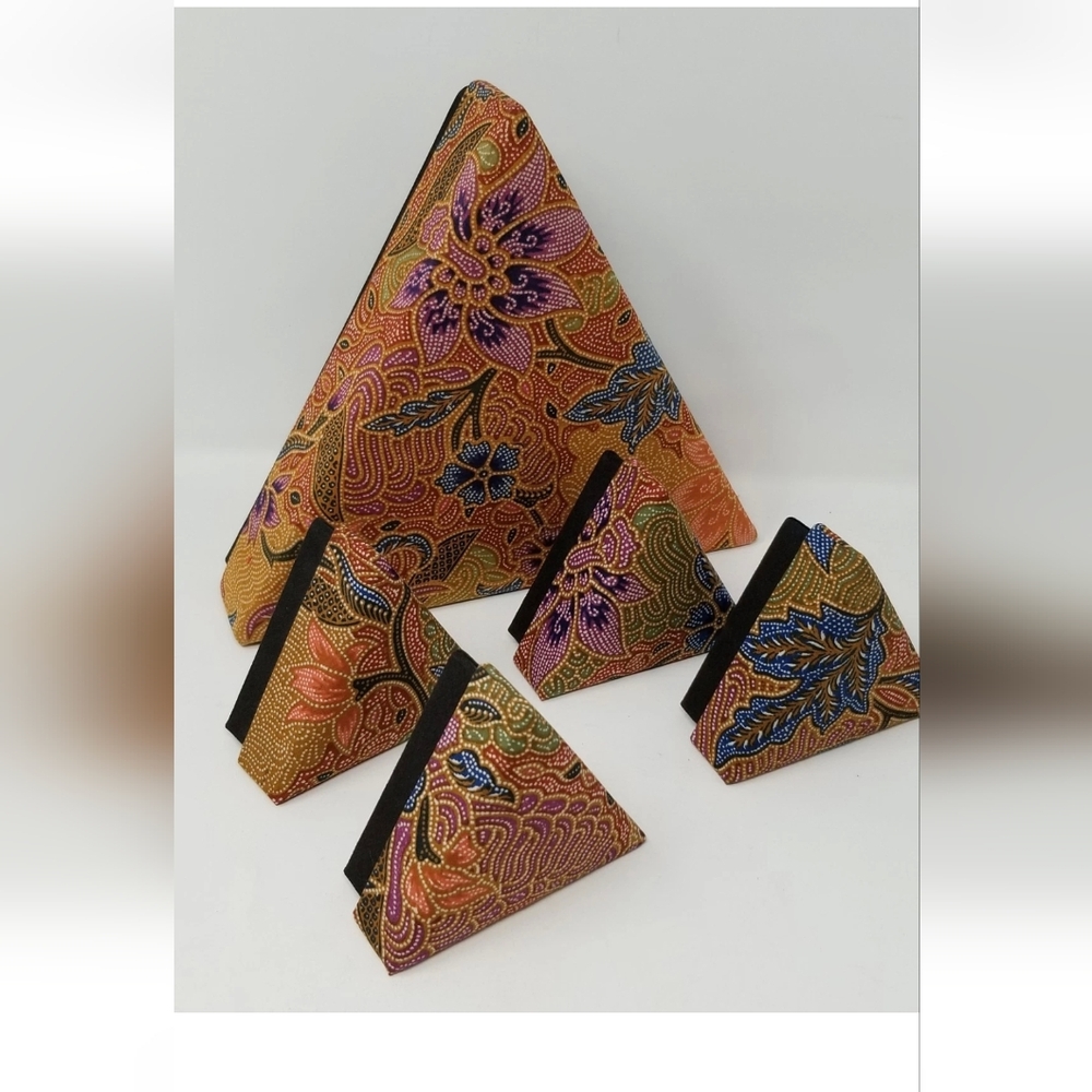 Cloth Covered Jewelry Trinket Boxes - Triangular - 5
